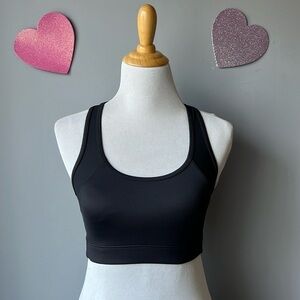 NWOT Wear Lively sports bra